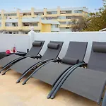 Mar Del Plata 8 Bed *