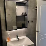 Mar Del Plata 8 Bed